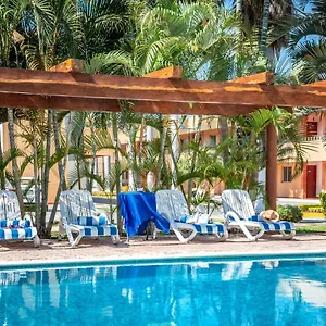 Tecnohotel Itzaes Merida
