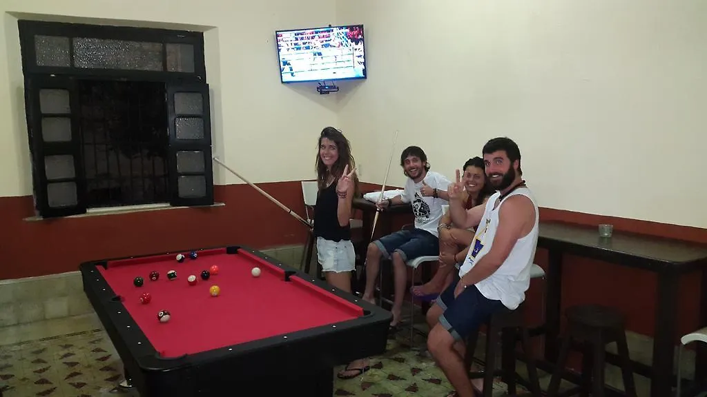 Hostal La Ermita Mérida 0*,