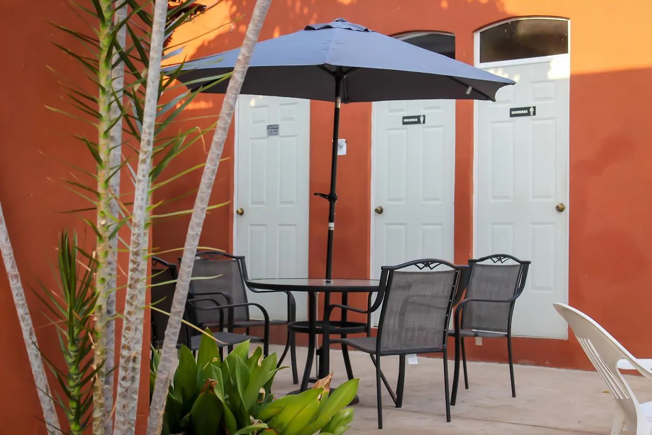 Hostel Hostal La Ermita Mérida